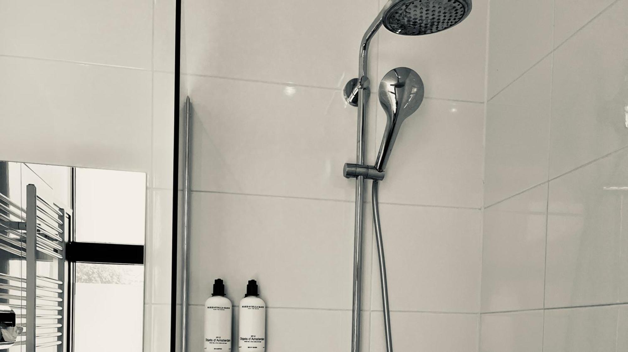 ברדה Hotel Sutor מראה חיצוני תמונה
